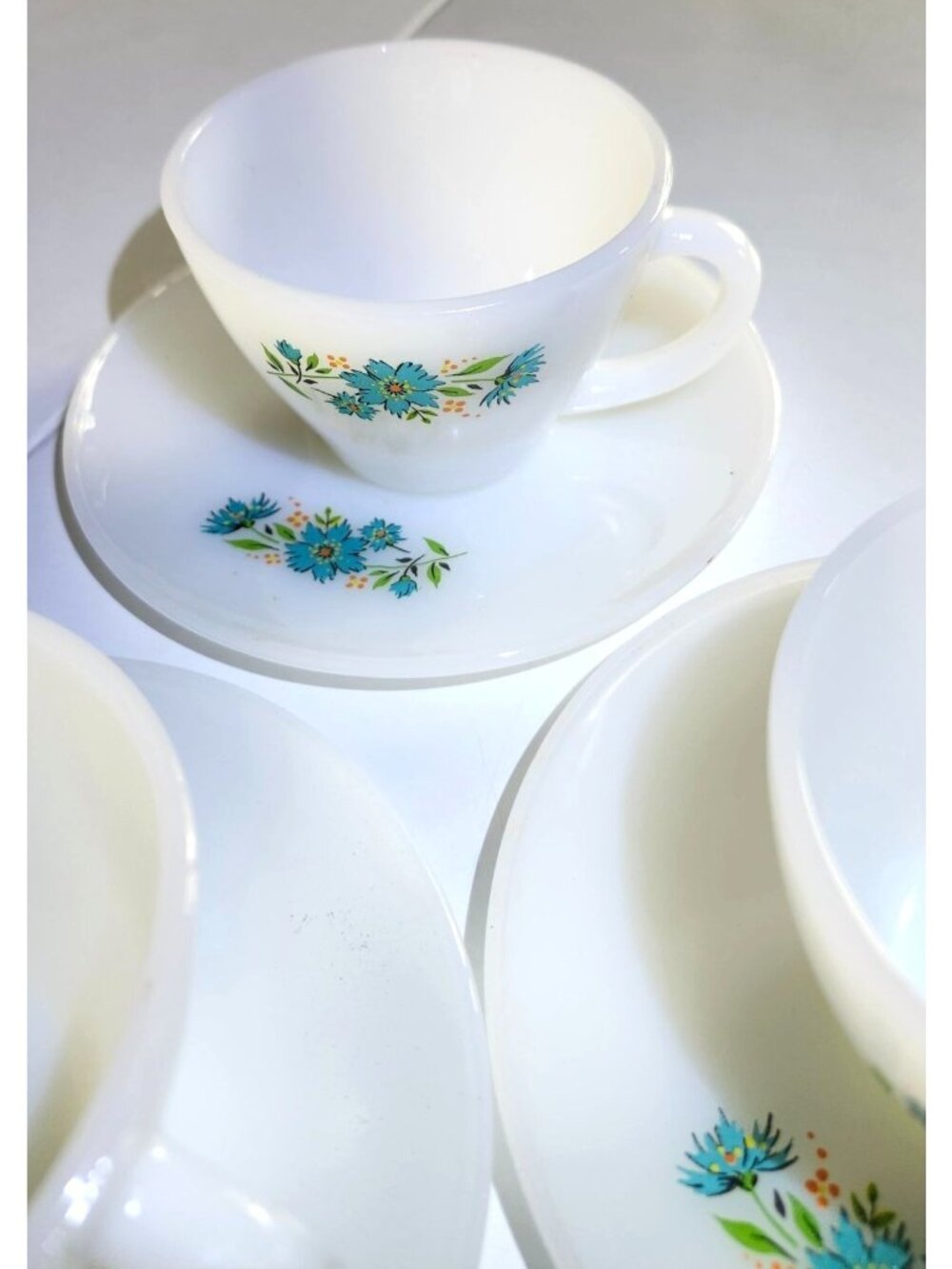 Vintage Fire-King Milk Glass Bonniie Blue Carnations Teacup & Saucer Set (4) - Picture 7 of 11